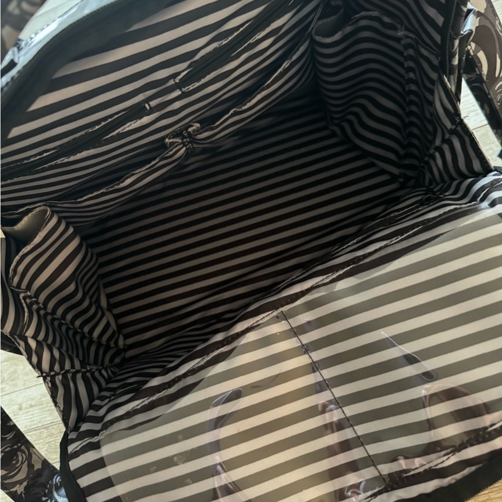 JuJuBe Diaper Bag - in the black floral